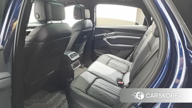 Audi e-Tron id 4593314 из Кореи 11