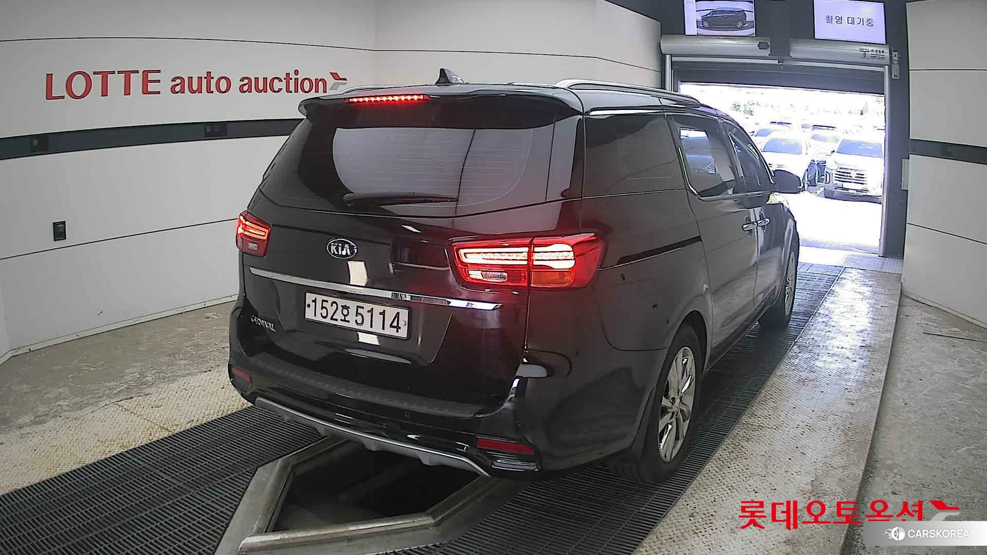 Kia Carnival id 4504366 из Кореи 11