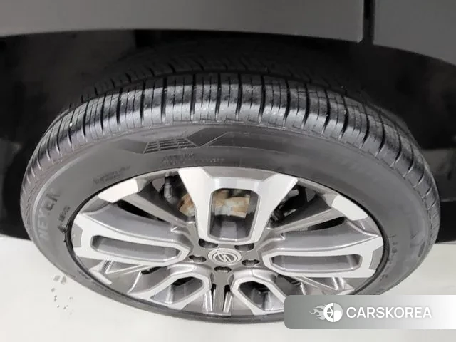 Ssangyong Torres id 3316937 из Кореи 11