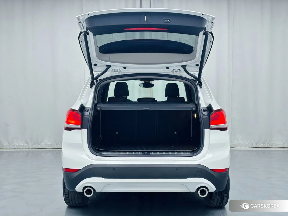 BMW X1 id 4510493 из Китая 11