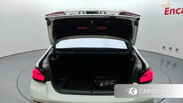 BMW 5 Series (G30) id 3279427 из Кореи 11