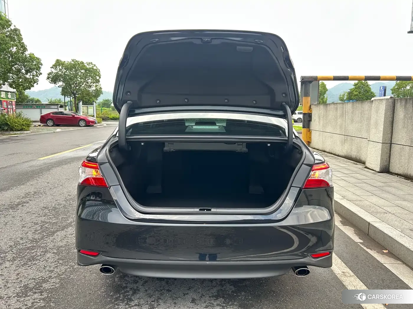 Toyota Camry id 4599512 из Китая 11