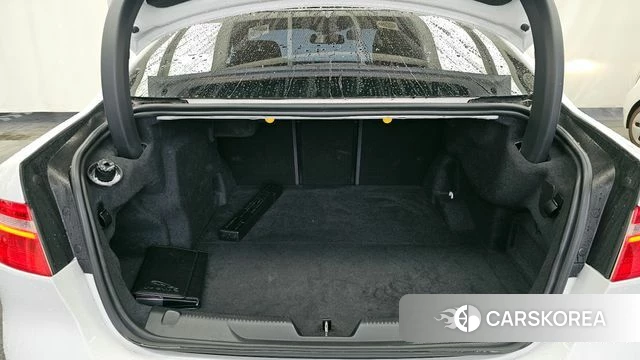 Jaguar XE id 4357006 из Кореи 11