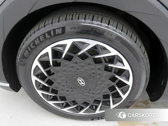 Hyundai Ionic 5 id 3889207 из Кореи 11