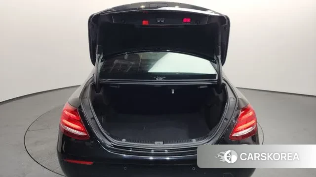 Mercedes-Benz E-Class W213 id 3621809 из Кореи 11