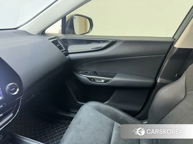 Lexus NX id 4238588 из Китая 11