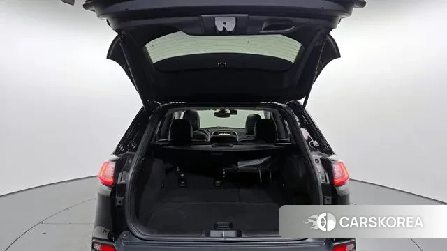 Jeep Cherokee (KL) id 3350718 из Кореи 11