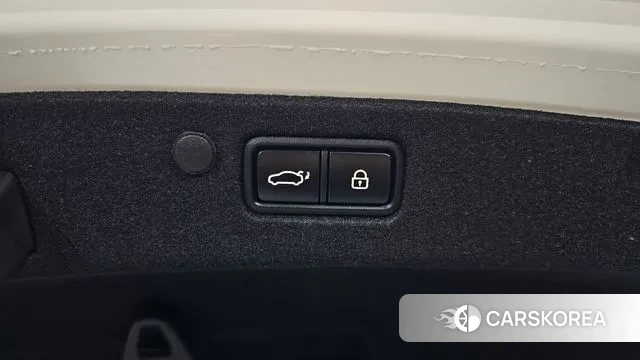 Hyundai The New Grandeur IG Hybrid id 3712292 из Кореи 11