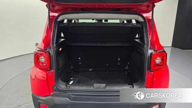 Jeep Renegade id 4614875 из Кореи 11