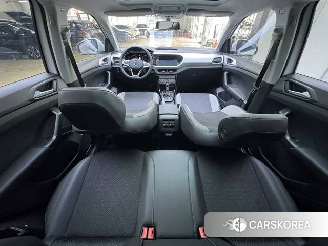 Volkswagen Exploring the shadow id 4278857 из Китая 11