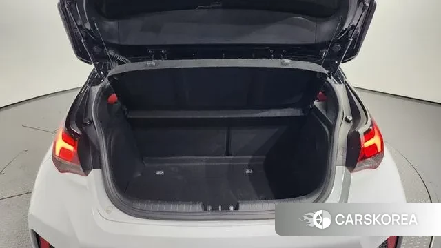 Hyundai Veloster (JS) id 3045393 из Кореи 11