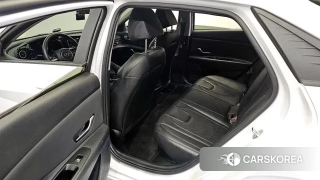 Hyundai Avante Hybrid (CN7) id 3155410 из Кореи 11