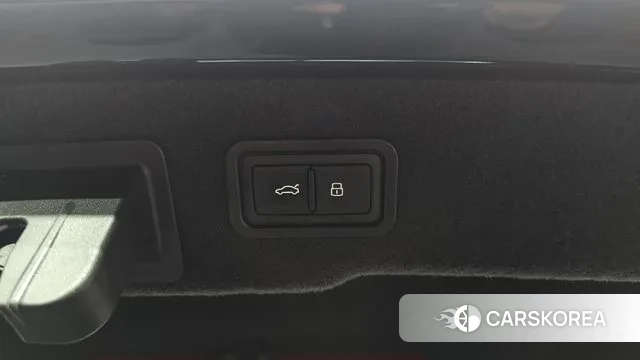 Audi A8 (D5) id 3389198 из Кореи 11