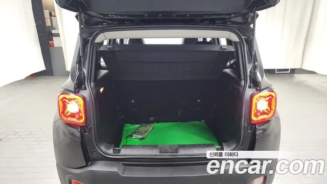 Jeep Renegade id 2702849 из Кореи 11