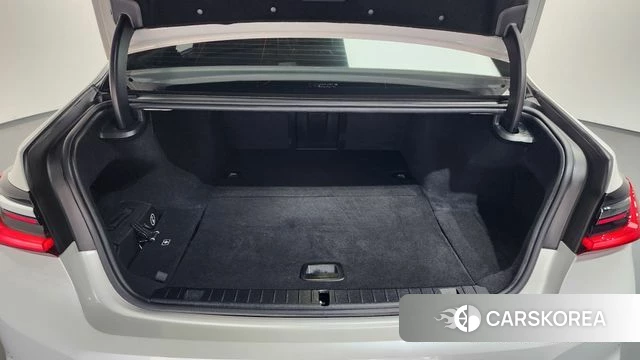 BMW 7 Series (G11) id 3898872 из Кореи 11