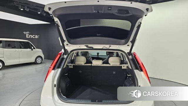 Kia Di Ol Nu Niro id 3882837 из Кореи 11