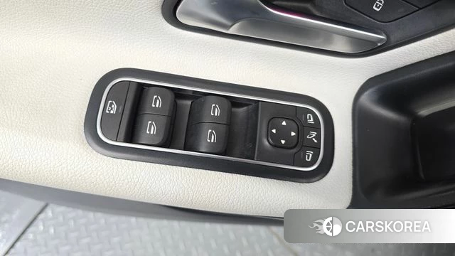 Mercedes-Benz A-Class W177 id 4551018 из Кореи 11