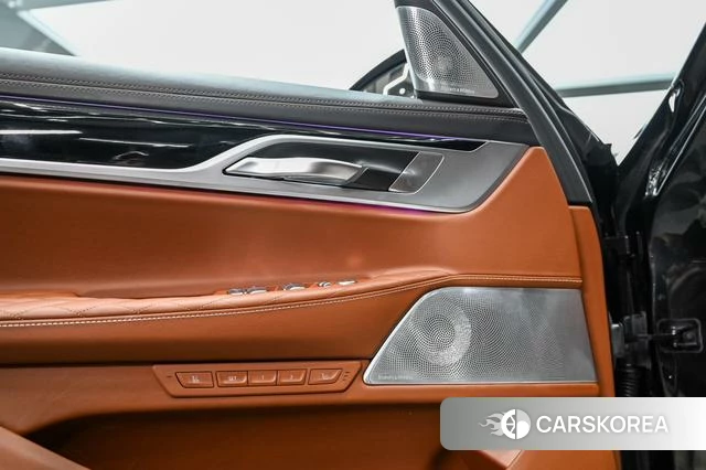 BMW 7 series id 4260623 из Китая 11