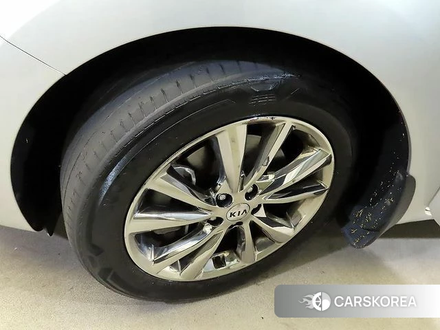 Kia The New Carnival id 4680240 из Кореи 11