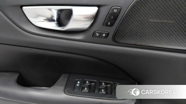 Volvo S60 3rd generation id 3799913 из Кореи 11