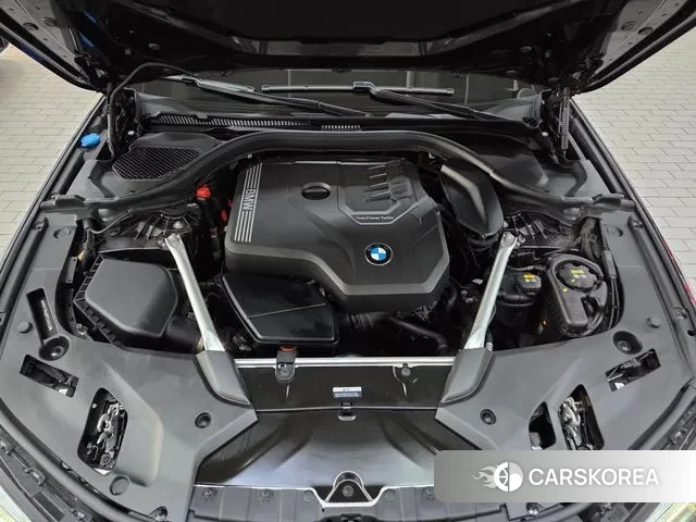 BMW 5 Series (G30) id 3696680 из Кореи 11