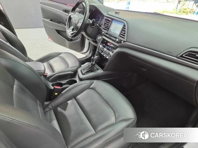 Hyundai The New Avante AD id 4672397 из Кореи 11