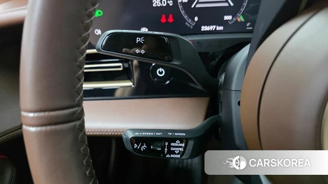 Porsche Taycan id 4474752 из Кореи 11