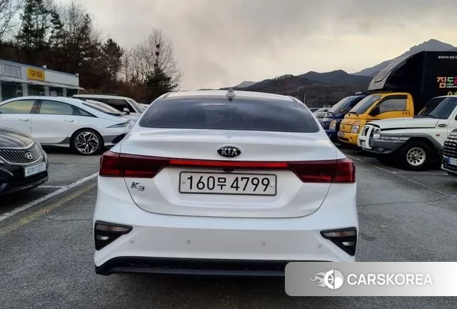 Kia Come New K3 id 3570762 из Кореи 11