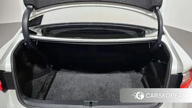 Lexus New ES300h id 3434757 из Кореи 11