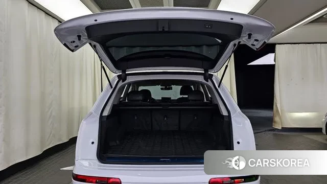 Audi Q7 (4M) id 3243601 из Кореи 11