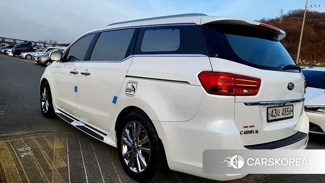 Kia The New Carnival id 3666888 из Кореи 11