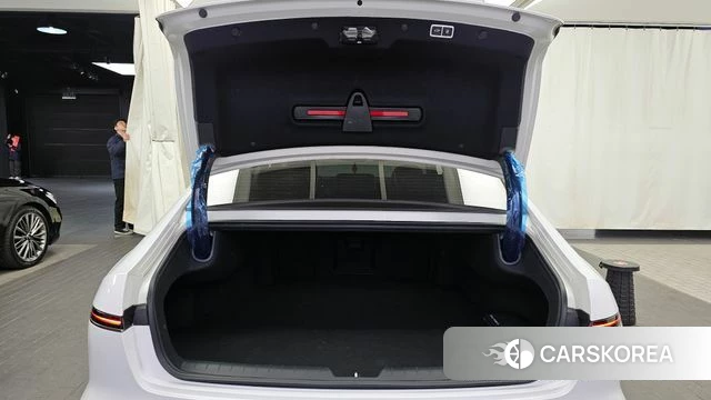 Hyundai Grandeur (GN7) id 3864946 из Кореи 11