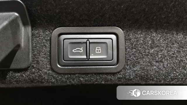 Audi A6 (C8) id 3384694 из Кореи 11