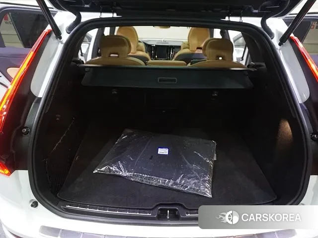 Volvo XC60 second Generation id 2900057 из Кореи 11