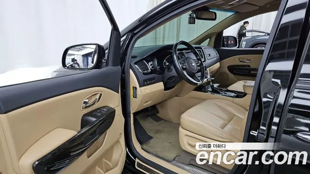 Kia The New Carnival id 2526158 из Кореи 11