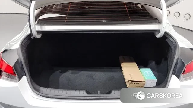 Hyundai Avante (CN7) id 3389716 из Кореи 11