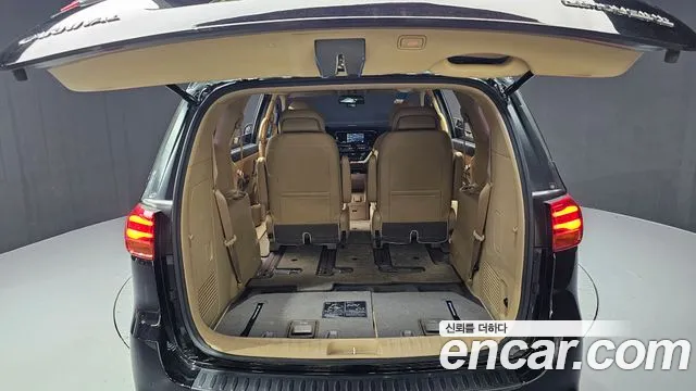 Kia The New Carnival id 2797548 из Кореи 11