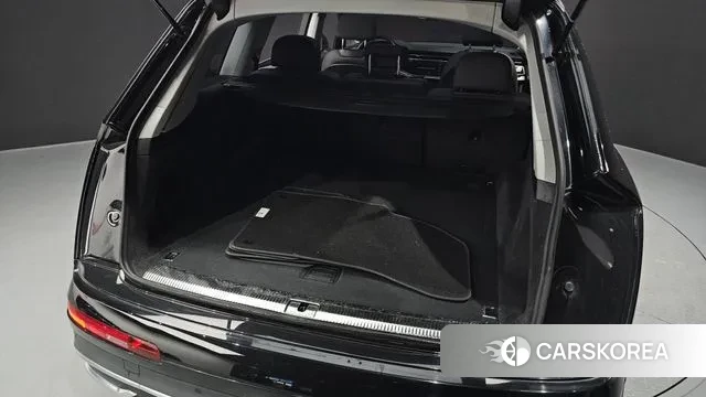 Audi Q7 (4M) id 3529174 из Кореи 11