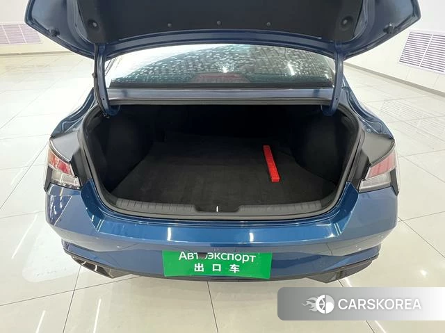 Hyundai Elantra id 4359424 из Китая 11