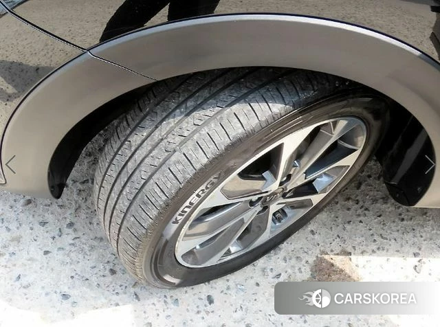 Kia Stonic id 3942749 из Кореи 11