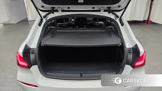 BMW 1 Series (F40) id 3675958 из Кореи 11