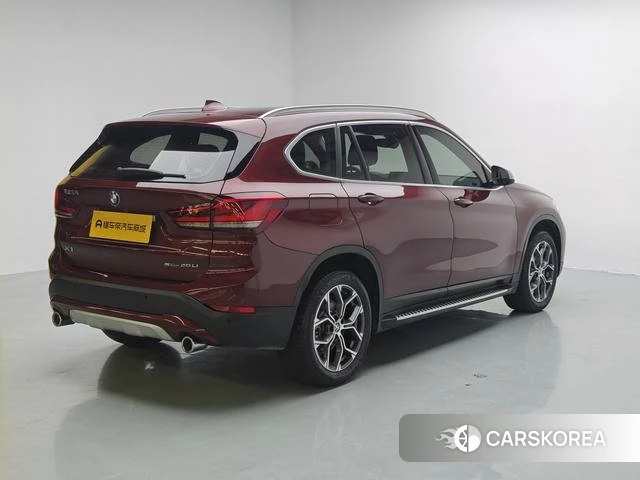 BMW X1 id 4307339 из Китая 11