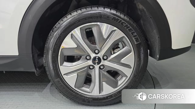 Kia Niro EV id 4376736 из Кореи 11