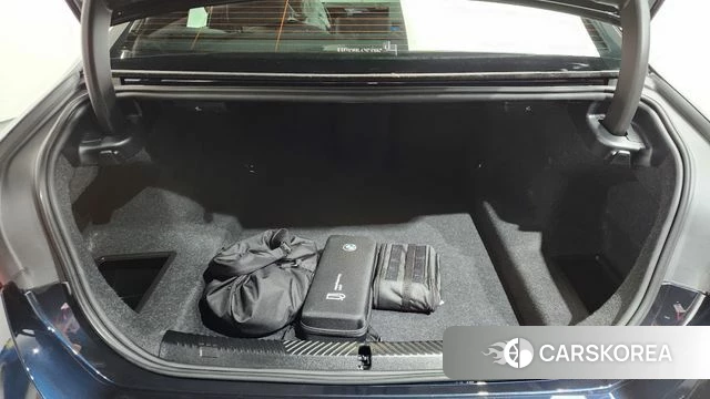 BMW 5 Series (G60) id 4527593 из Кореи 11