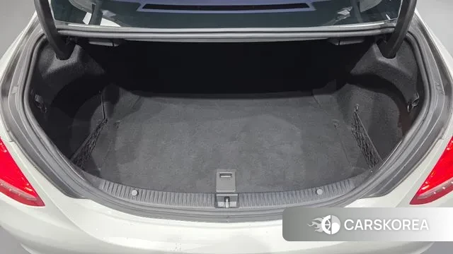 Mercedes-Benz C-Class W205 id 3698924 из Кореи 11