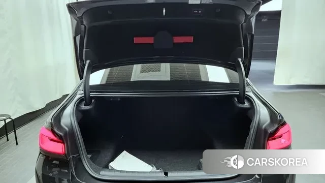 BMW 5 Series (G30) id 3372714 из Кореи 11