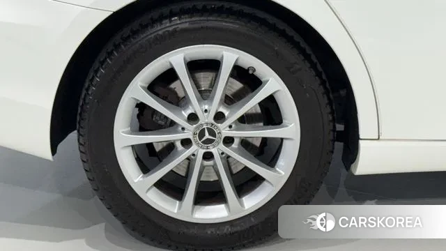 Mercedes-Benz A-Class W177 id 3226088 из Кореи 11