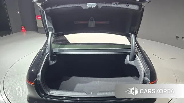 Hyundai Grandeur Hybrid (GN7) id 3410767 из Кореи 11