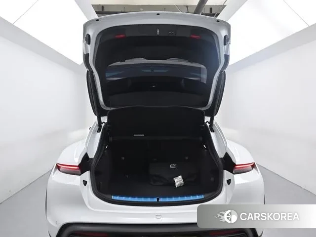 Porsche Taycan id 2925358 из Кореи 11