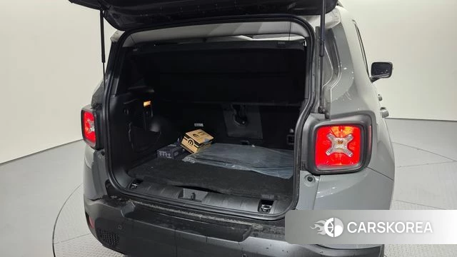Jeep Renegade id 4281585 из Кореи 11